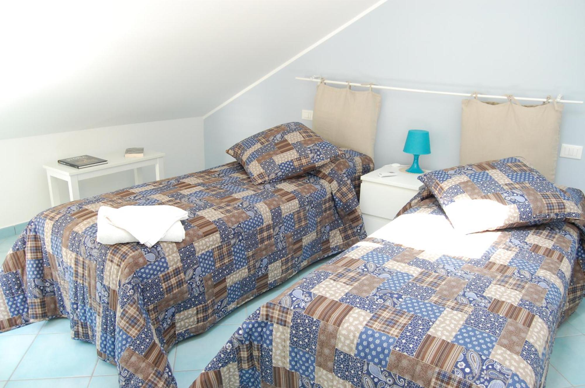 Golfo Di Tindari Apartments Фалконе Екстериор снимка
