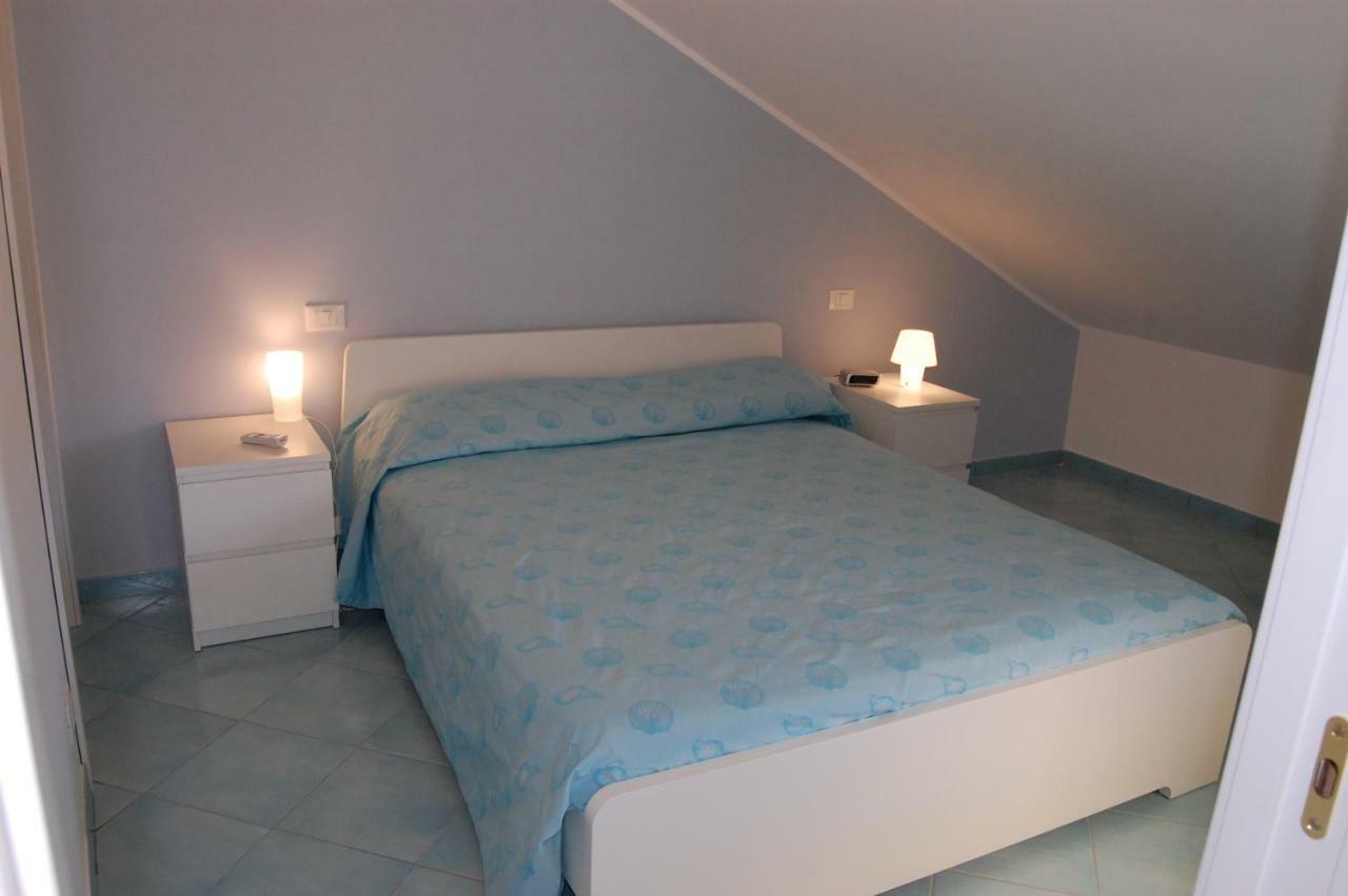 Golfo Di Tindari Apartments Фалконе Екстериор снимка